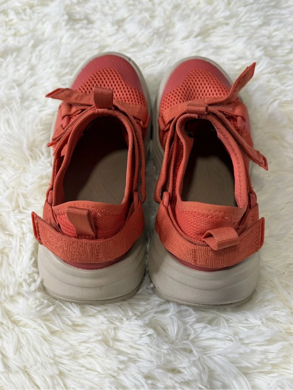 Teva Outflow Universal Water Shoes Orange Hinking, Trail, Water shoes, outdoors